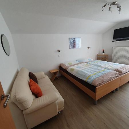 Apartmenthaus Holiday ซาสฟี ภายนอก รูปภาพ