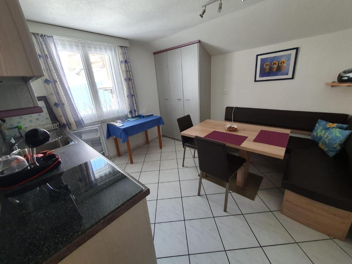 Apartmenthaus Holiday ซาสฟี ภายนอก รูปภาพ